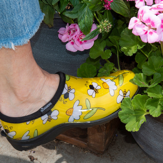 Sloggers Women's Original Garden Shoe in Bee Yellow