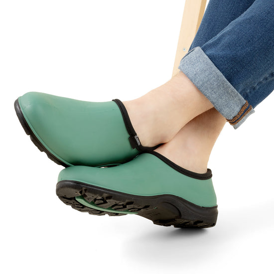 Sloggers Men's ProLite Slip-Ons in Rainforest Green